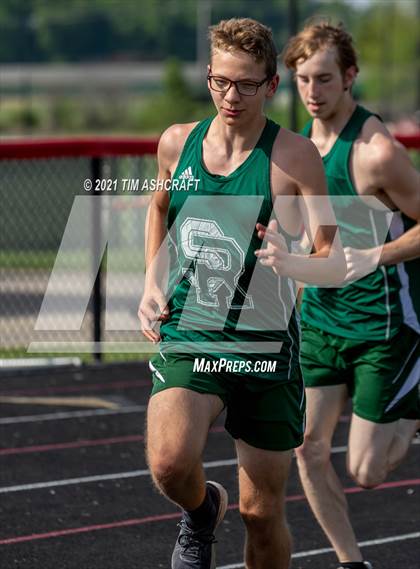 Thumbnail 1 in IHSAA East Central Track & Field Sectional photogallery.