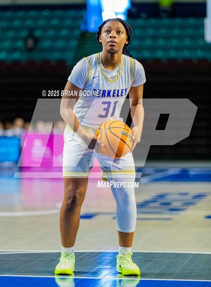 Thumbnail 1 in North Myrtle Beach vs Berkeley (SCHSL 5A Div 2 Semifinal) photogallery.