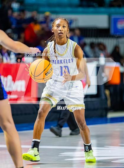 Thumbnail 3 in North Myrtle Beach vs Berkeley (SCHSL 5A Div 2 Semifinal) photogallery.