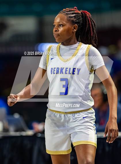 Thumbnail 1 in North Myrtle Beach vs Berkeley (SCHSL 5A Div 2 Semifinal) photogallery.
