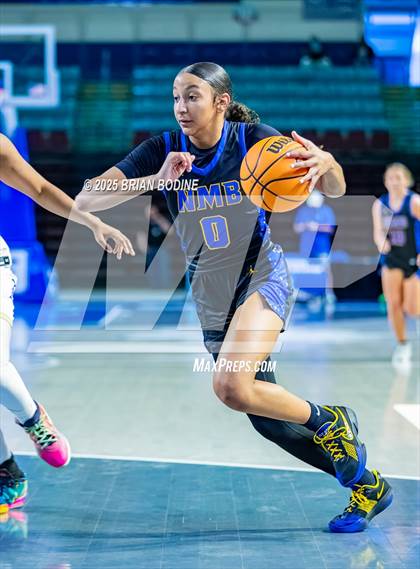 Thumbnail 3 in North Myrtle Beach vs Berkeley (SCHSL 5A Div 2 Semifinal) photogallery.