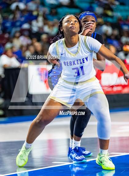 Thumbnail 1 in North Myrtle Beach vs Berkeley (SCHSL 5A Div 2 Semifinal) photogallery.