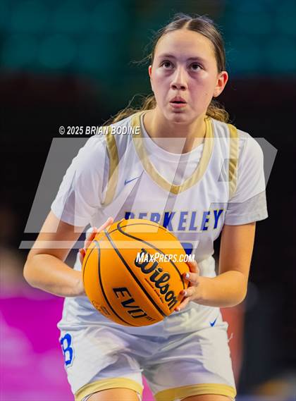 Thumbnail 3 in North Myrtle Beach vs Berkeley (SCHSL 5A Div 2 Semifinal) photogallery.