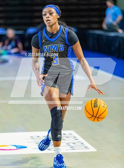 Thumbnail 3 in North Myrtle Beach vs Berkeley (SCHSL 5A Div 2 Semifinal) photogallery.
