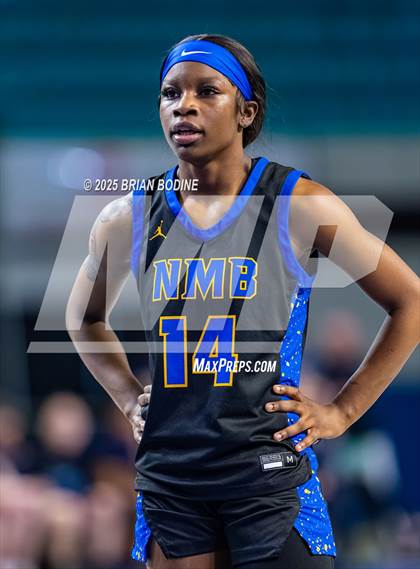Thumbnail 3 in North Myrtle Beach vs Berkeley (SCHSL 5A Div 2 Semifinal) photogallery.