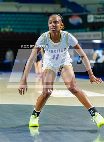 Thumbnail 2 in North Myrtle Beach vs Berkeley (SCHSL 5A Div 2 Semifinal) photogallery.