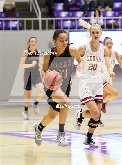 Thumbnail 3 in Logan vs. Cedar (UHSAA 4A Quarterfinal) photogallery.
