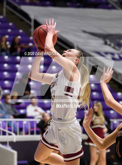 Thumbnail 3 in Logan vs. Cedar (UHSAA 4A Quarterfinal) photogallery.