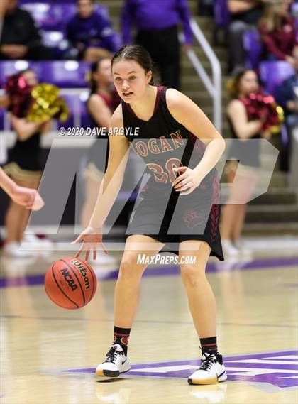 Thumbnail 1 in Logan vs. Cedar (UHSAA 4A Quarterfinal) photogallery.