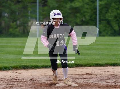 Thumbnail 2 in Perry Meridian @ Ben Davis photogallery.