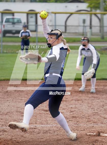 Thumbnail 1 in Perry Meridian @ Ben Davis photogallery.