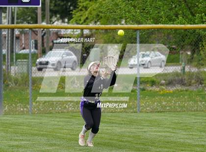 Thumbnail 1 in Perry Meridian @ Ben Davis photogallery.