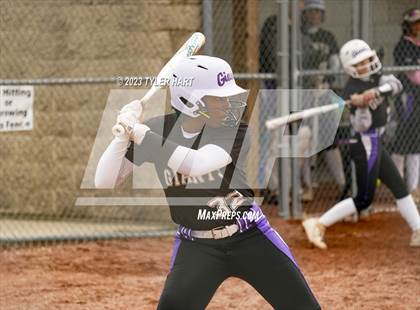 Thumbnail 2 in Perry Meridian @ Ben Davis photogallery.
