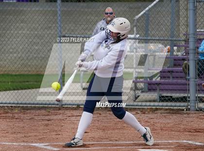 Thumbnail 2 in Perry Meridian @ Ben Davis photogallery.