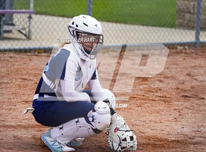 Thumbnail 3 in Perry Meridian @ Ben Davis photogallery.