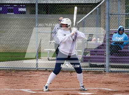 Thumbnail 1 in Perry Meridian @ Ben Davis photogallery.