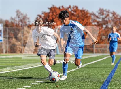 Thumbnail 3 in Rockhurst vs. Lee's Summit West (MSHSAA Class 4 Sectional) photogallery.
