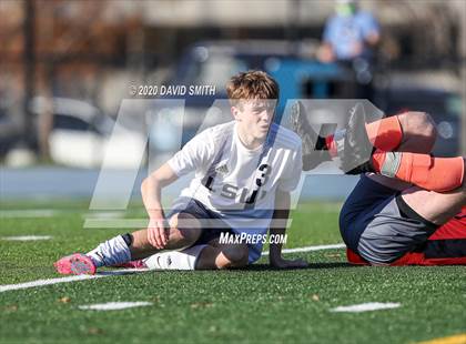 Thumbnail 3 in Rockhurst vs. Lee's Summit West (MSHSAA Class 4 Sectional) photogallery.