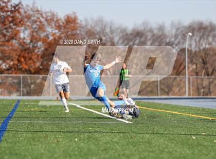 Thumbnail 3 in Rockhurst vs. Lee's Summit West (MSHSAA Class 4 Sectional) photogallery.