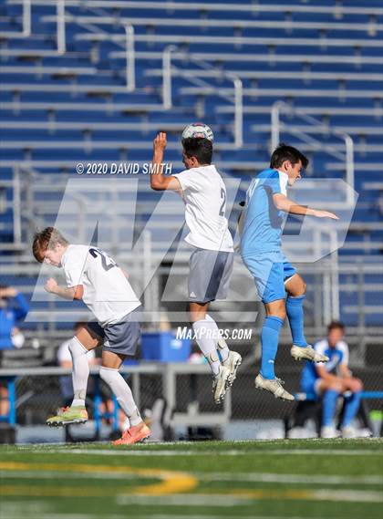 Thumbnail 2 in Rockhurst vs. Lee's Summit West (MSHSAA Class 4 Sectional) photogallery.