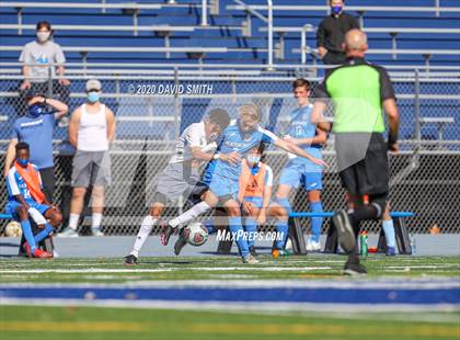 Thumbnail 3 in Rockhurst vs. Lee's Summit West (MSHSAA Class 4 Sectional) photogallery.