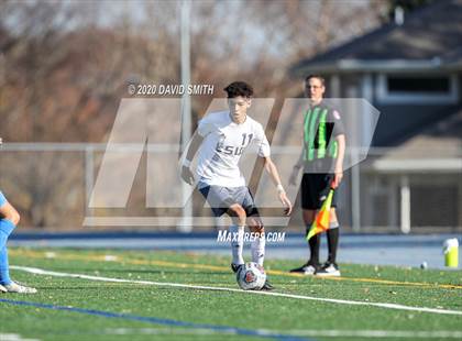 Thumbnail 3 in Rockhurst vs. Lee's Summit West (MSHSAA Class 4 Sectional) photogallery.