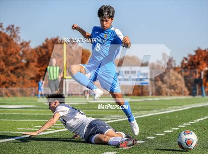 Thumbnail 3 in Rockhurst vs. Lee's Summit West (MSHSAA Class 4 Sectional) photogallery.