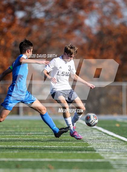 Thumbnail 3 in Rockhurst vs. Lee's Summit West (MSHSAA Class 4 Sectional) photogallery.