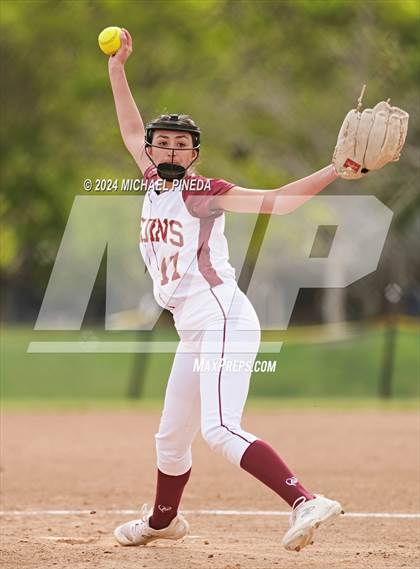 Thumbnail 3 in Fountain Valley vs Woodrow Wilson (Alan Dugard Classic) photogallery.