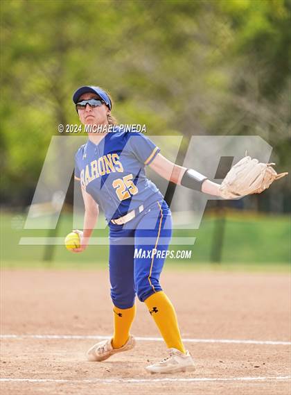 Thumbnail 3 in Fountain Valley vs Woodrow Wilson (Alan Dugard Classic) photogallery.
