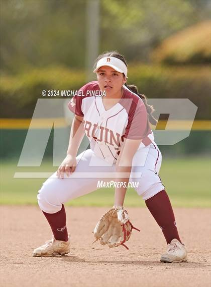 Thumbnail 2 in Fountain Valley vs Woodrow Wilson (Alan Dugard Classic) photogallery.