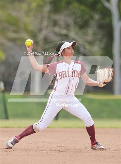 Thumbnail 3 in Fountain Valley vs Woodrow Wilson (Alan Dugard Classic) photogallery.