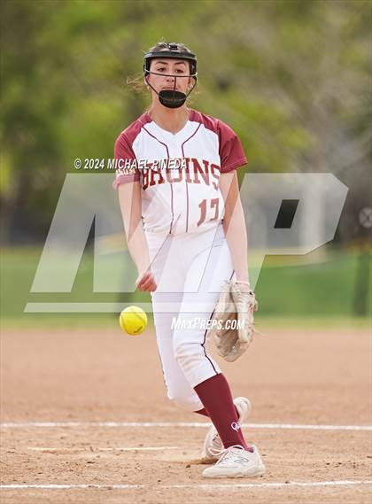 Thumbnail 2 in Fountain Valley vs Woodrow Wilson (Alan Dugard Classic) photogallery.