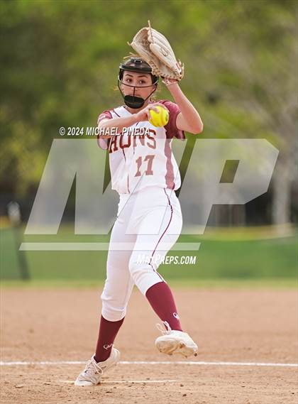 Thumbnail 2 in Fountain Valley vs Woodrow Wilson (Alan Dugard Classic) photogallery.