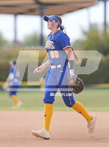 Thumbnail 1 in Fountain Valley vs Woodrow Wilson (Alan Dugard Classic) photogallery.