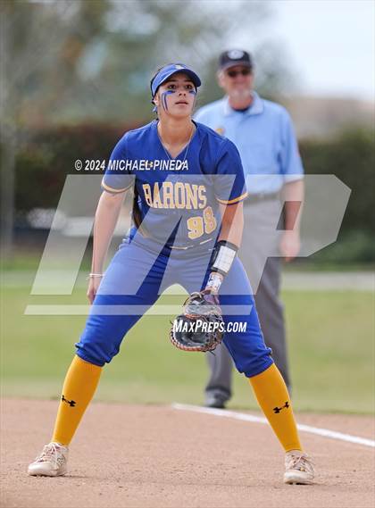 Thumbnail 3 in Fountain Valley vs Woodrow Wilson (Alan Dugard Classic) photogallery.