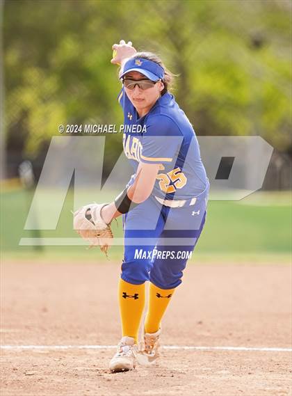 Thumbnail 3 in Fountain Valley vs Woodrow Wilson (Alan Dugard Classic) photogallery.