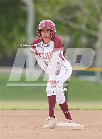 Thumbnail 3 in Fountain Valley vs Woodrow Wilson (Alan Dugard Classic) photogallery.