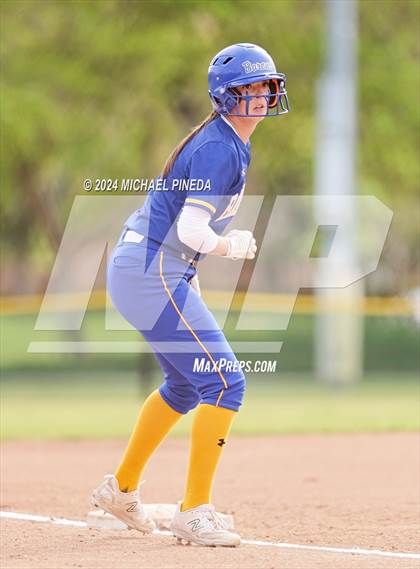 Thumbnail 1 in Fountain Valley vs Woodrow Wilson (Alan Dugard Classic) photogallery.