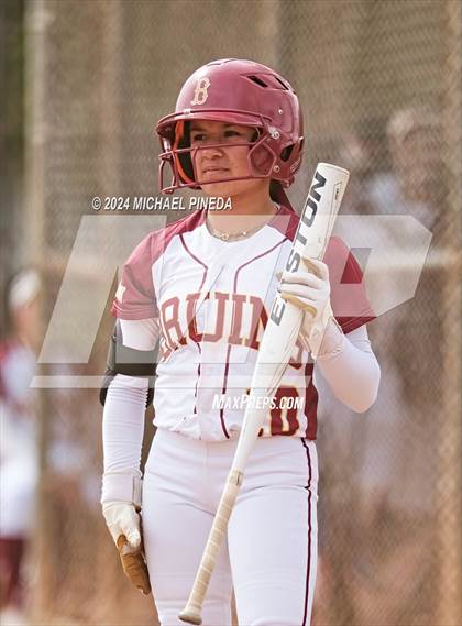 Thumbnail 2 in Fountain Valley vs Woodrow Wilson (Alan Dugard Classic) photogallery.