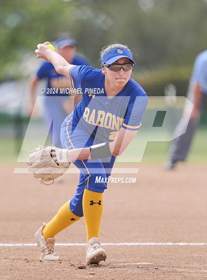Thumbnail 2 in Fountain Valley vs Woodrow Wilson (Alan Dugard Classic) photogallery.