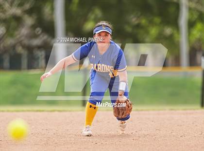 Thumbnail 3 in Fountain Valley vs Woodrow Wilson (Alan Dugard Classic) photogallery.