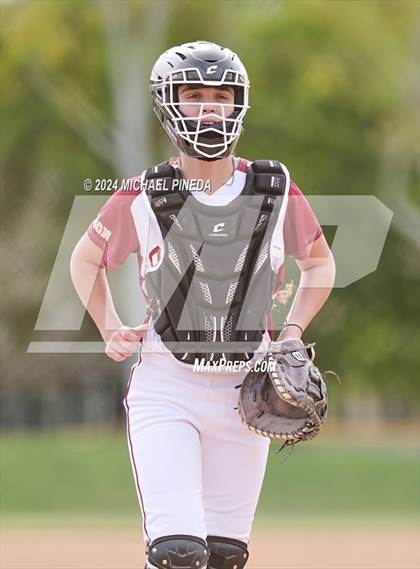 Thumbnail 1 in Fountain Valley vs Woodrow Wilson (Alan Dugard Classic) photogallery.
