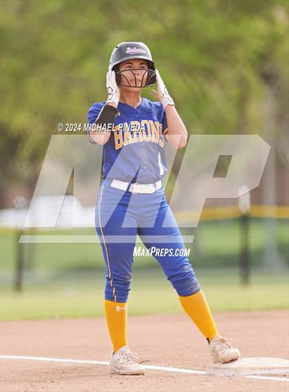 Thumbnail 1 in Fountain Valley vs Woodrow Wilson (Alan Dugard Classic) photogallery.