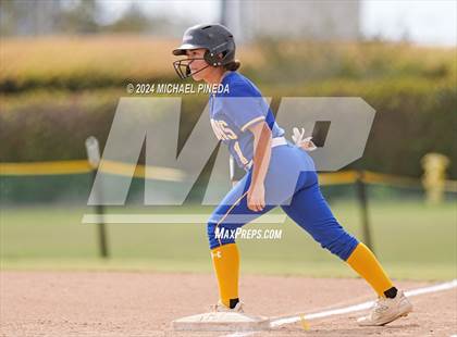 Thumbnail 3 in Fountain Valley vs Woodrow Wilson (Alan Dugard Classic) photogallery.