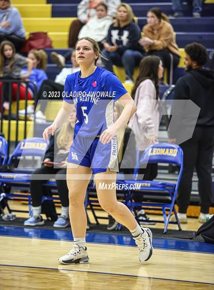 Thumbnail 1 in Van Alstyne @ Tom Bean (62'nd Leonard Holiday Tournament) photogallery.
