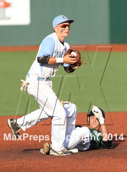 Thumbnail 3 in Blue Valley Southwest vs Eisenhower (KSHSAA 5A Playoff) photogallery.