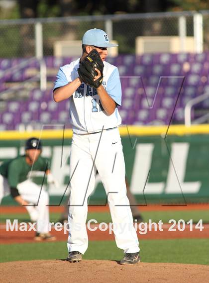 Thumbnail 3 in Blue Valley Southwest vs Eisenhower (KSHSAA 5A Playoff) photogallery.