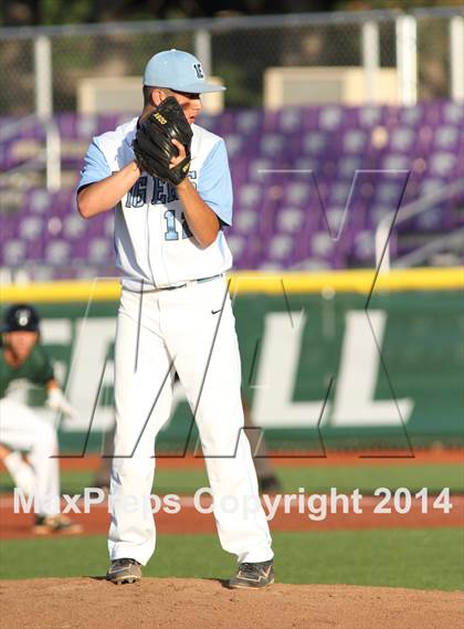 Thumbnail 1 in Blue Valley Southwest vs Eisenhower (KSHSAA 5A Playoff) photogallery.