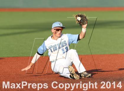 Thumbnail 3 in Blue Valley Southwest vs Eisenhower (KSHSAA 5A Playoff) photogallery.
